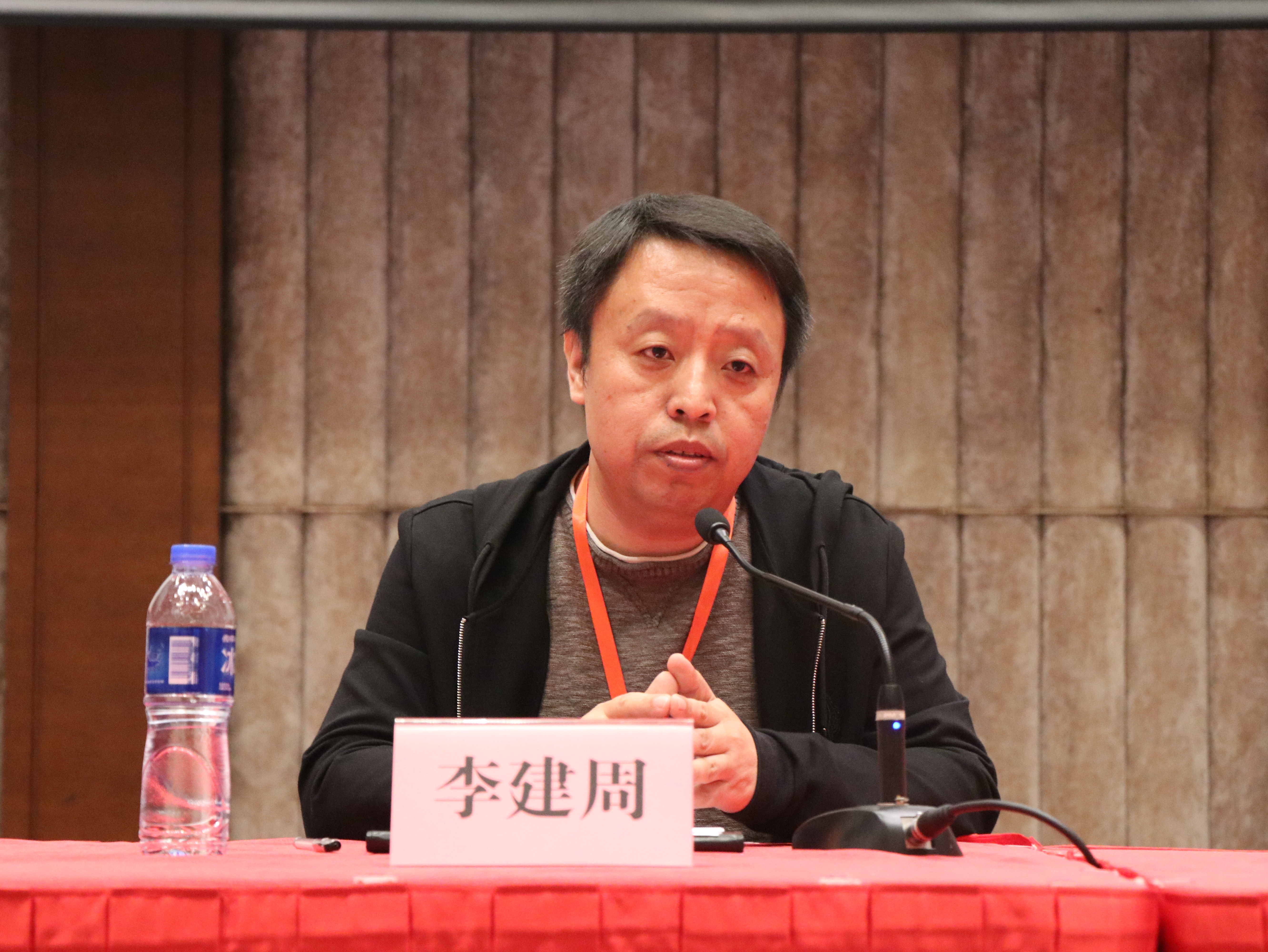 李建周.JPG